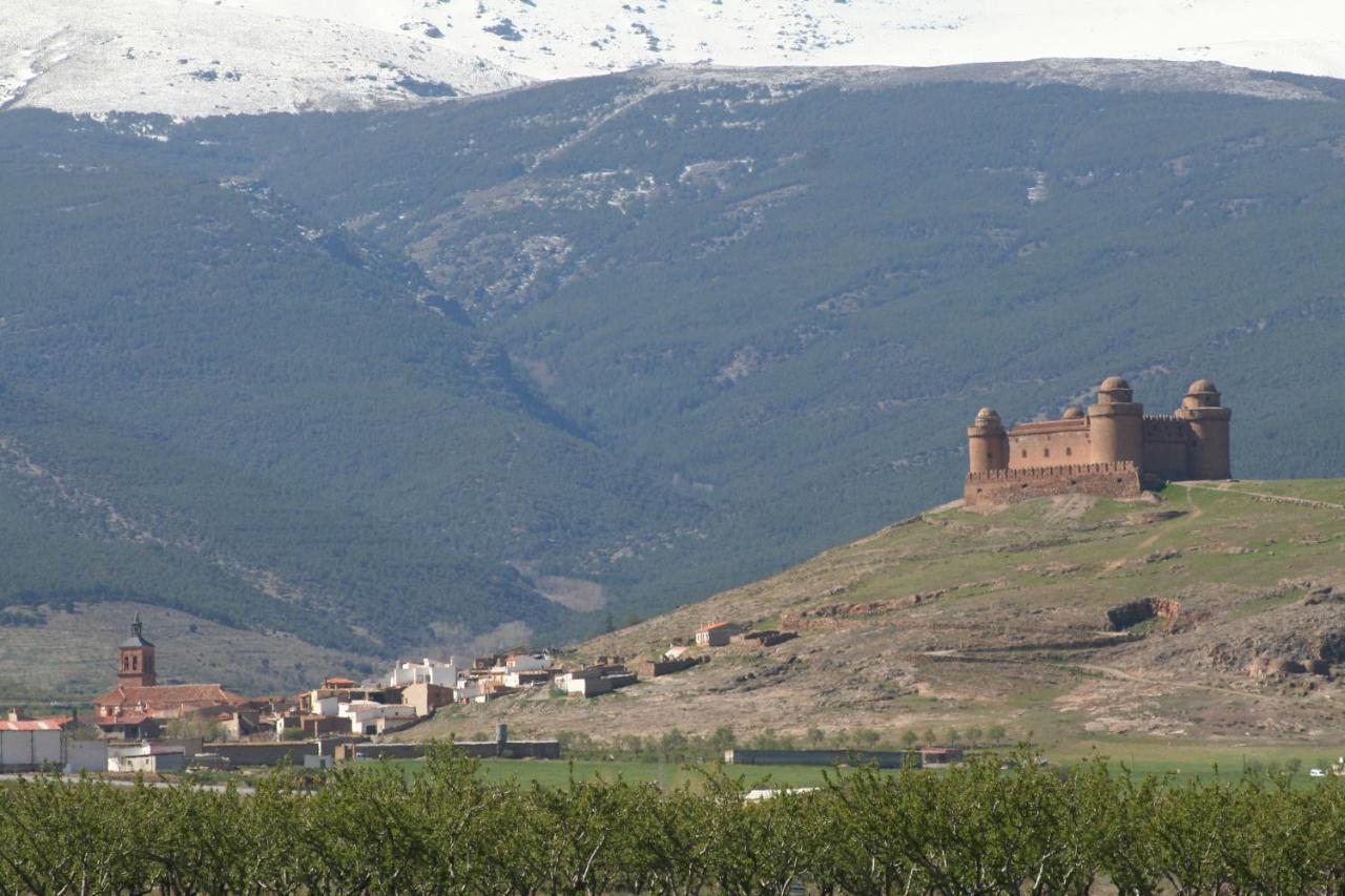 Labella - Hostal Rural Restaurante La Calahorra Esterno foto